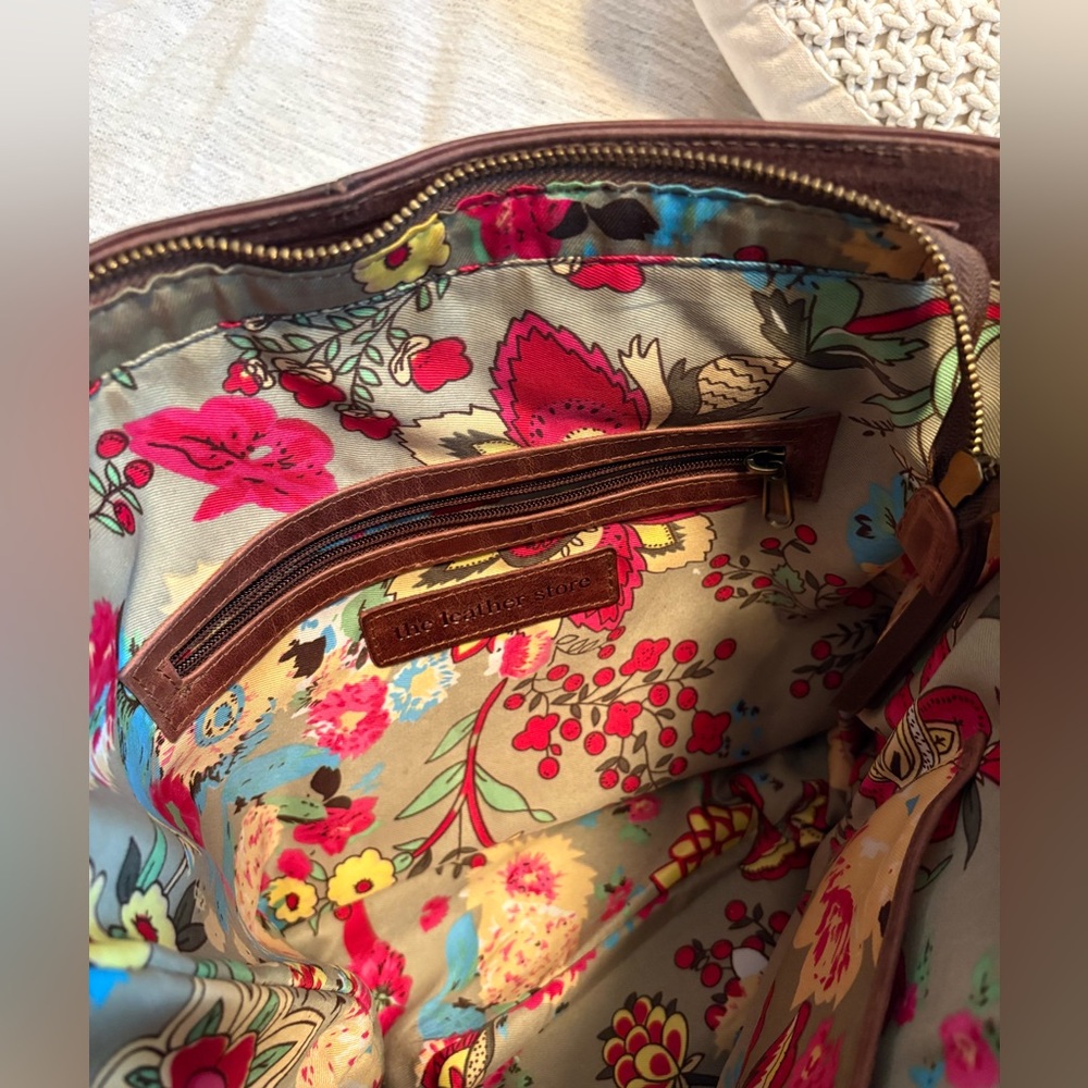 Maddy Leather Tassel Hobo - Picture 3 of 9